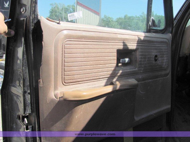image for item 4486 1979 Chevrolet C70 Custom Deluxe dump truck
