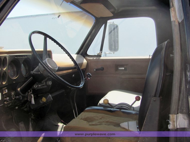 image for item 4486 1979 Chevrolet C70 Custom Deluxe dump truck