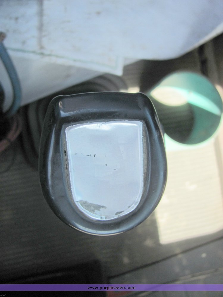 image for item 4488 1994 Ford conventional LTA9000 semi truck