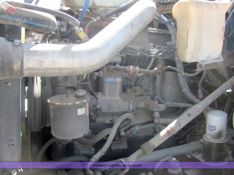 image for item 4488 1994 Ford conventional LTA9000 semi truck