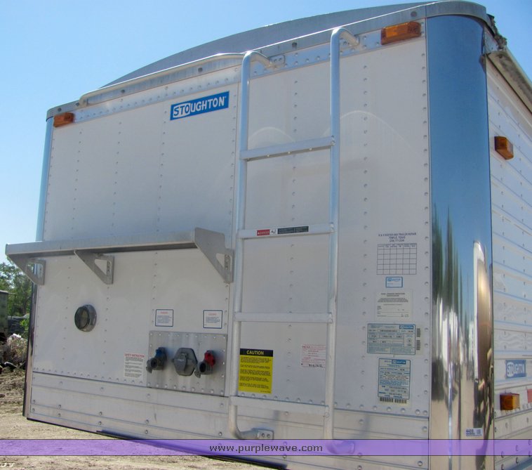 image for item 4489 2009 Stoughton grain trailer