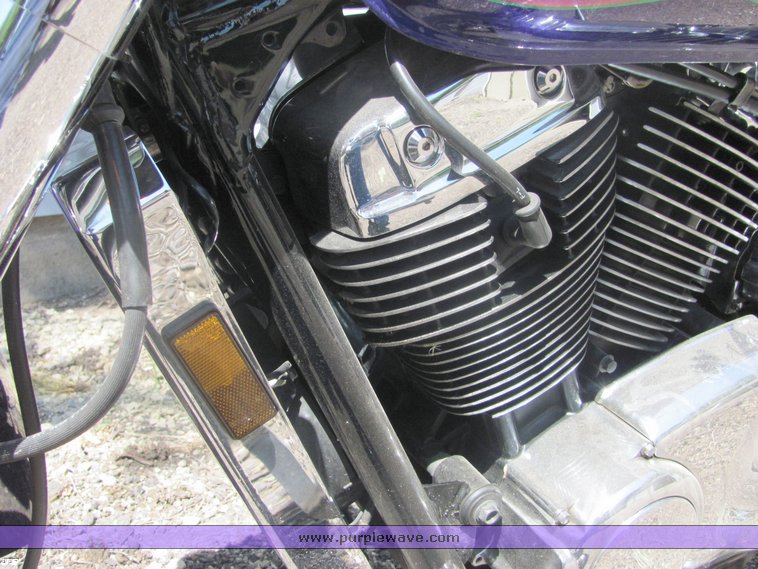 image for item 4490 2004 Honda VT2 motorcycle