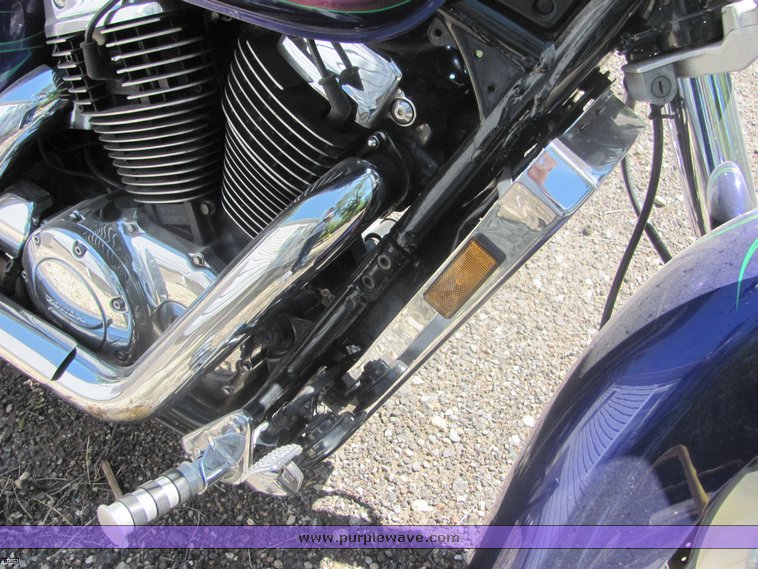 image for item 4490 2004 Honda VT2 motorcycle