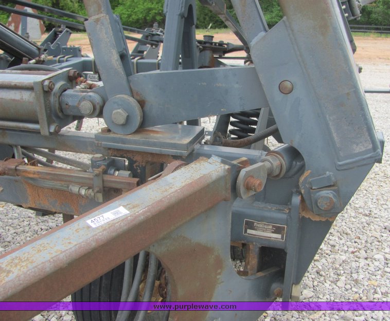 image for item 4577 1997 Flexi-Coil 340 40' chisel