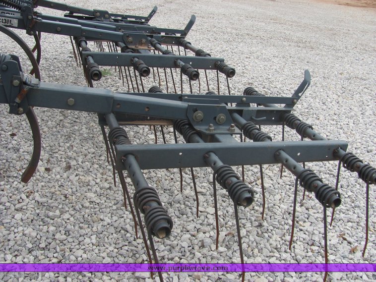 image for item 4577 1997 Flexi-Coil 340 40' chisel