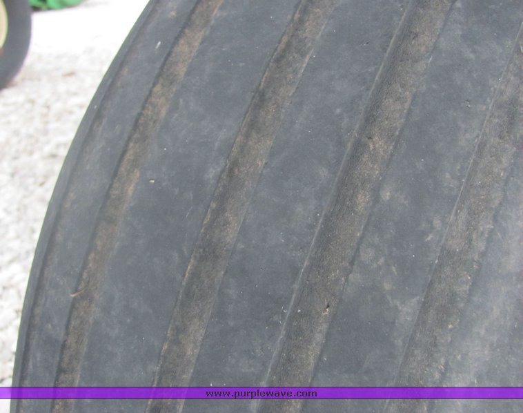 image for item 4577 1997 Flexi-Coil 340 40' chisel