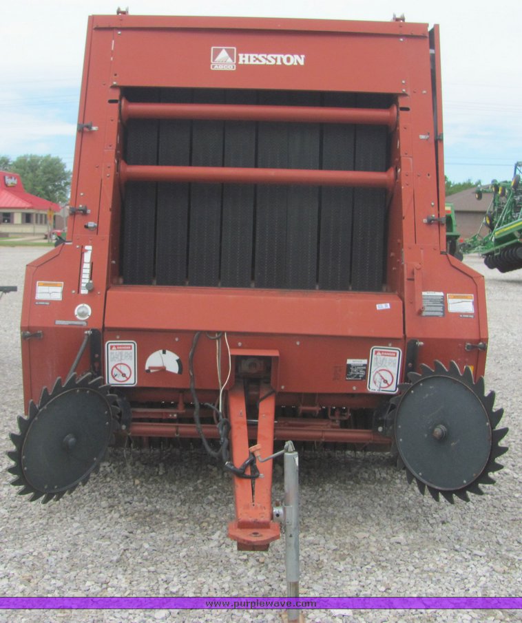 image for item 4578 2000 Hesston 565A round baler