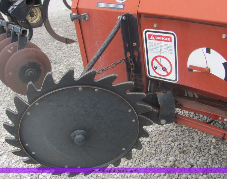 image for item 4578 2000 Hesston 565A round baler