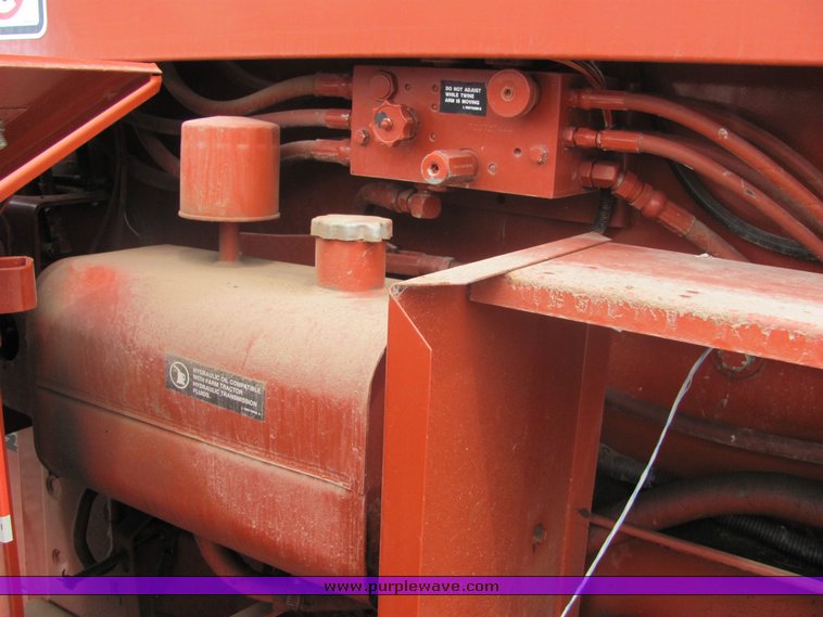 image for item 4578 2000 Hesston 565A round baler