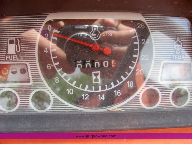 image for item 6007 Ford 335 industrial tractor