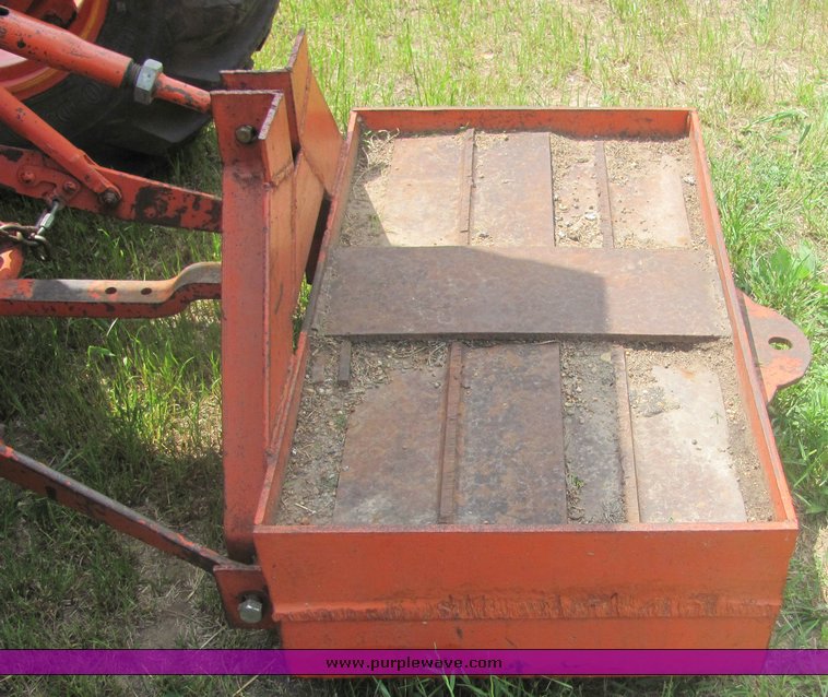 image for item 6007 Ford 335 industrial tractor