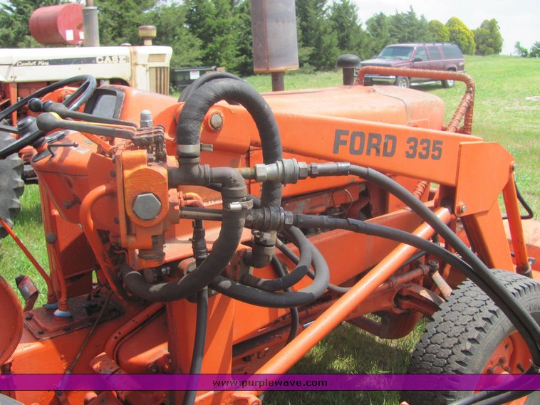 image for item 6007 Ford 335 industrial tractor