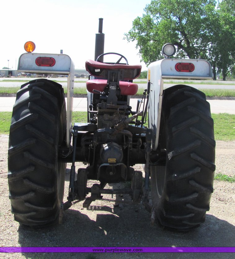 image for item 6009 1979 White 2-70 Field Boss tractor