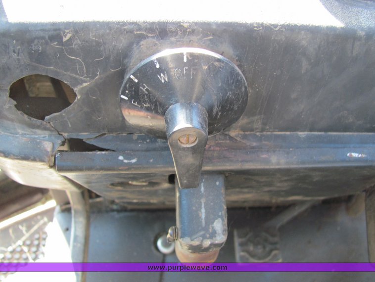 image for item 6010 1974 John Deere 4430 tractor