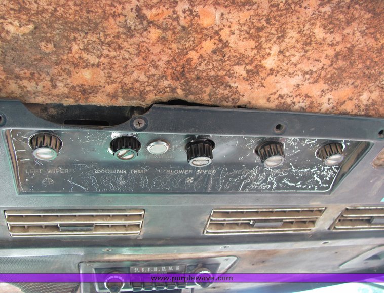 image for item 6010 1974 John Deere 4430 tractor