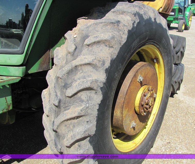 image for item 6010 1974 John Deere 4430 tractor