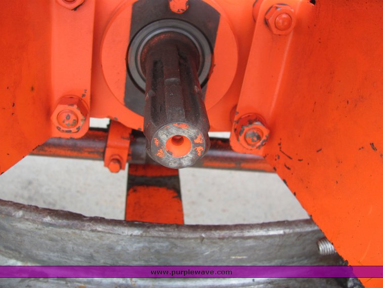 image for item 6025 Case 930 Comfort King tractor