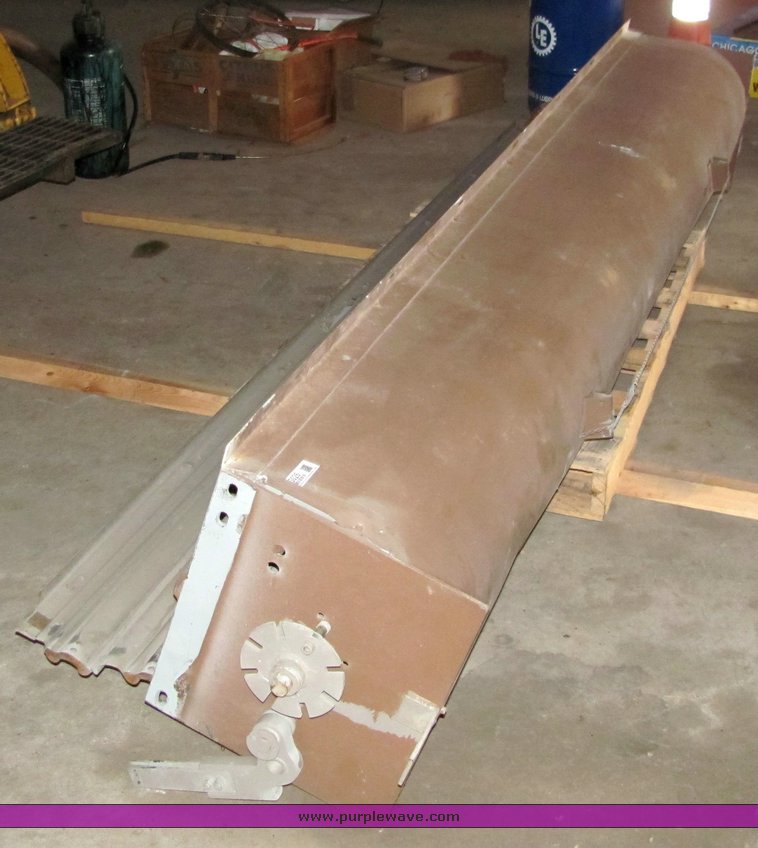 image for item 6026 10'5" metal roll-up doors