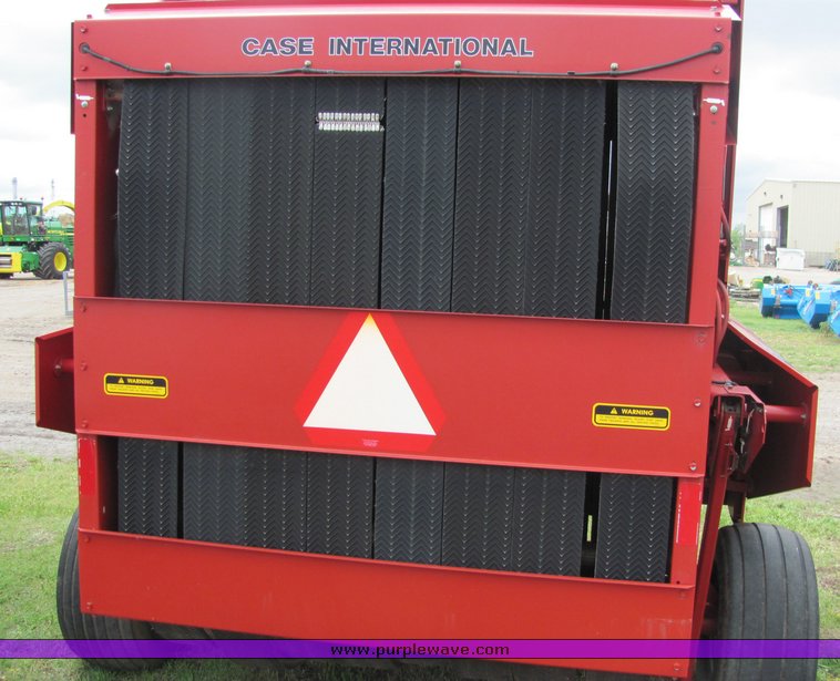 image for item 6043 1994 Case 8465A round baler