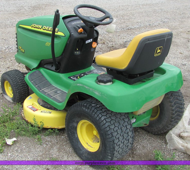 John Deere LT155 riding lawn mower in McPherson, KS Item 6044 sold