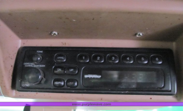 image for item 6046 1997 John Deere 6300 tractor