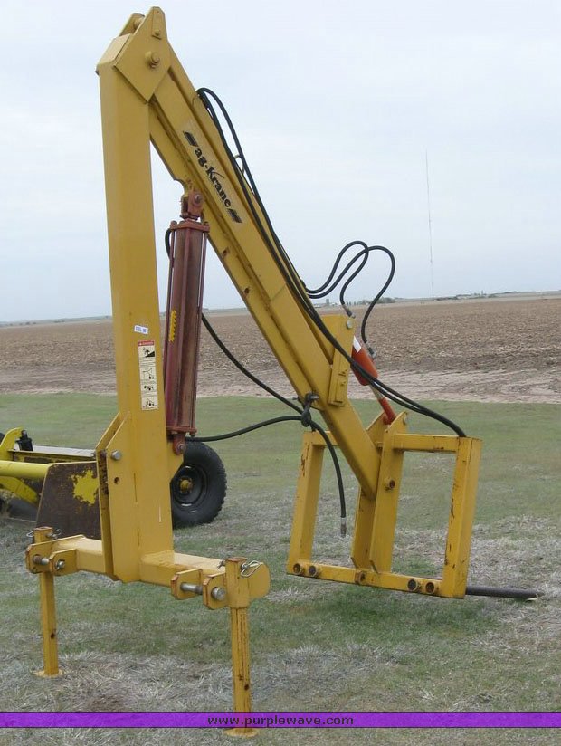 image for item 6193 Schlabs Ag crane three-point bale spear