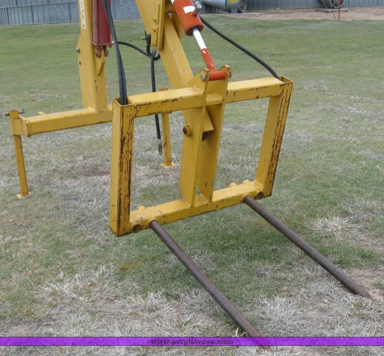 image for item 6193 Schlabs Ag crane three-point bale spear