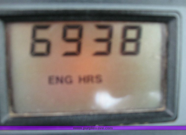 image for item 6201 1993 Case 7120 MFWD tractor