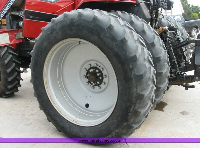 image for item 6201 1993 Case 7120 MFWD tractor