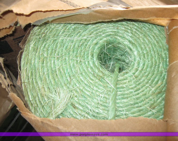 image for item 7062 (25) Harvest Green 7200 baler twine bales