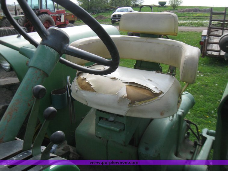 image for item 7112 1967 John Deere 5020 tractor