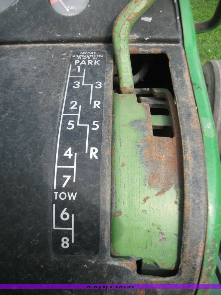 image for item 7112 1967 John Deere 5020 tractor