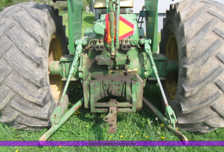 image for item 7112 1967 John Deere 5020 tractor