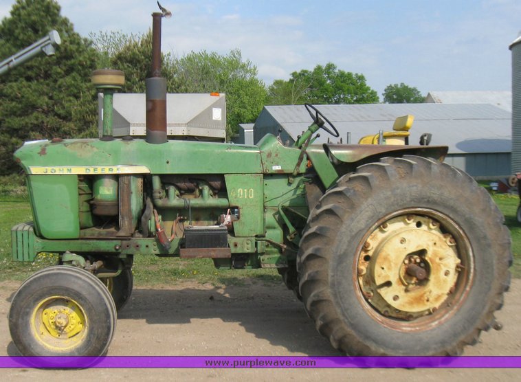 image for item 7115 1963 John Deere 4010 tractor