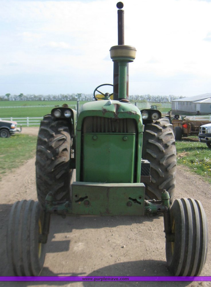 image for item 7115 1963 John Deere 4010 tractor