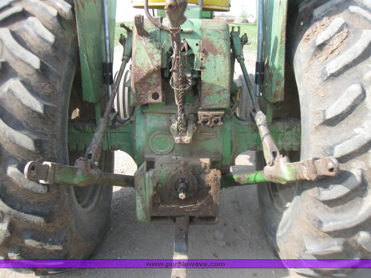 image for item 7115 1963 John Deere 4010 tractor