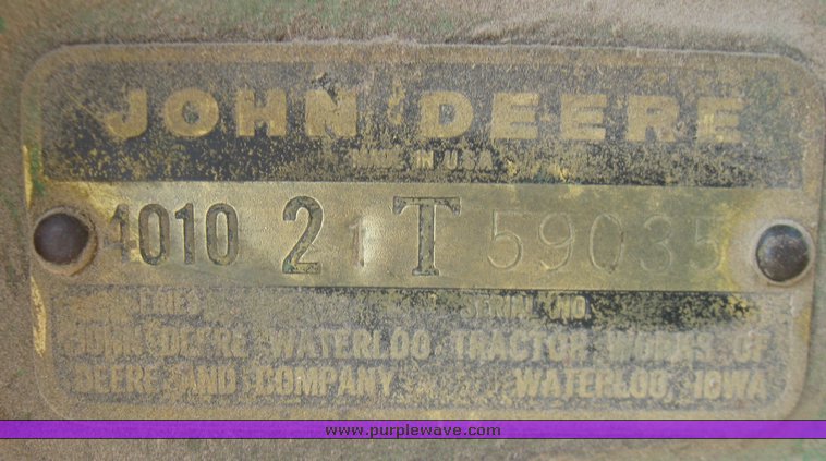 image for item 7115 1963 John Deere 4010 tractor