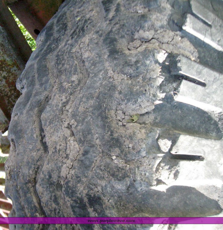 image for item 7271 Double axle eight bale trailer