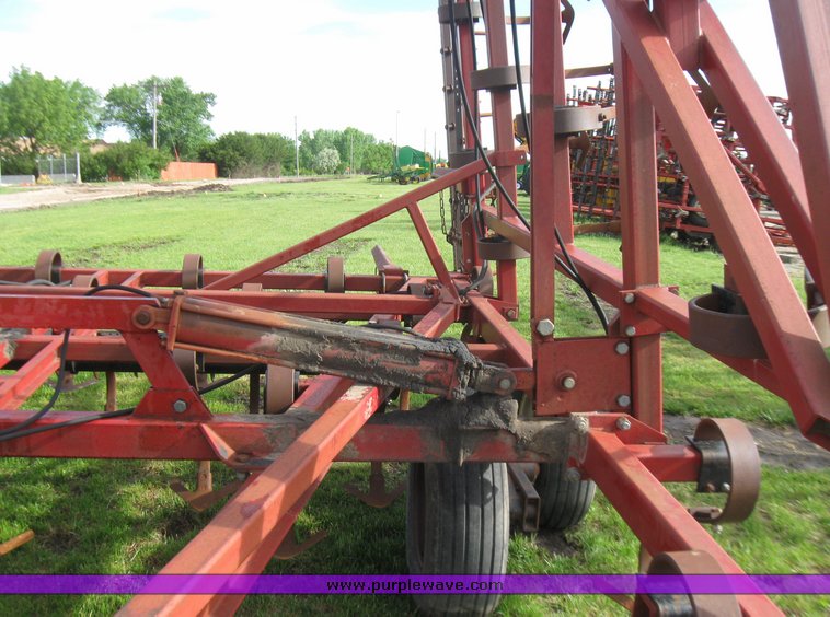 image for item 7371 1991 Kent Series V 7333 field cultivator