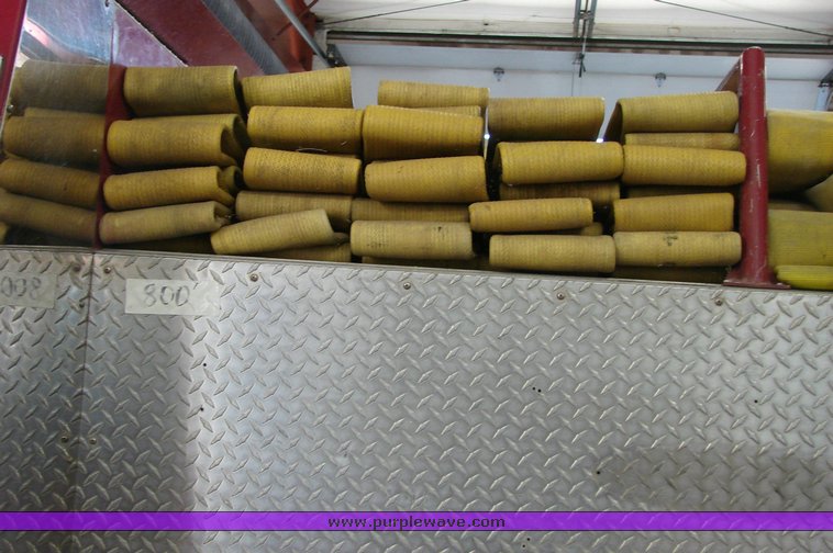 image for item 1001 1983 Ford C8000 Pierce Engine pumper fire truck