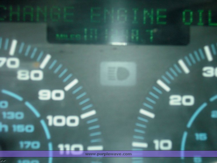 image for item 1010 1992 Oldsmobile Toronado