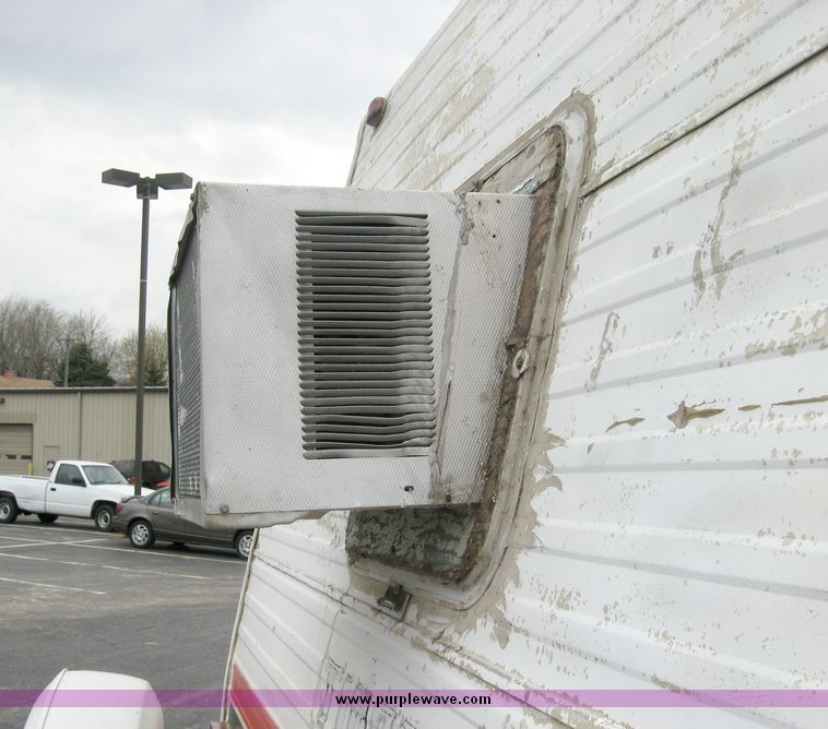 image for item 2016 1977 Dodge F40 motor home