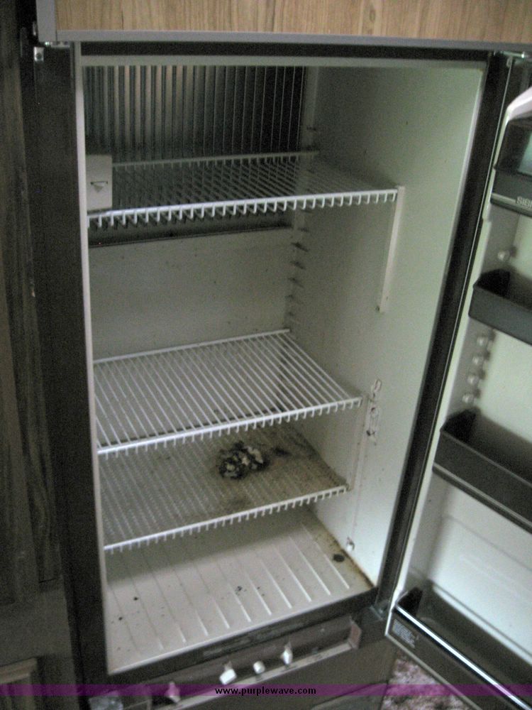 image for item 2016 1977 Dodge F40 motor home