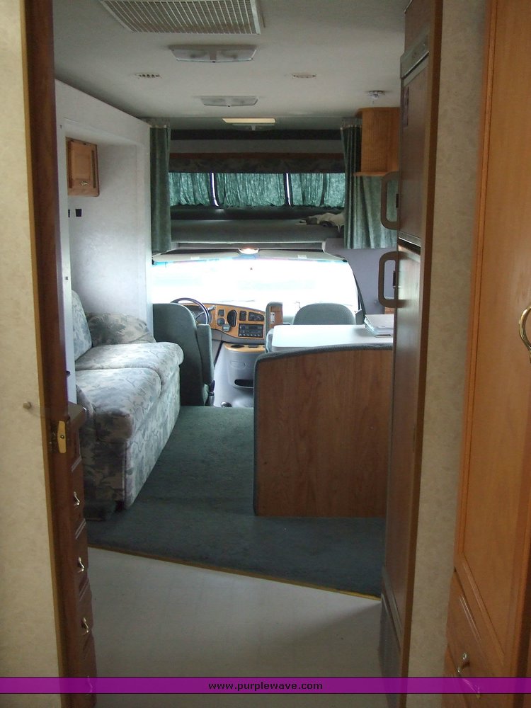 image for item 2035 1998 Ford E Super Duty RV