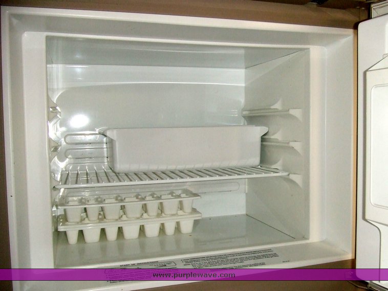 image for item 2035 1998 Ford E Super Duty RV