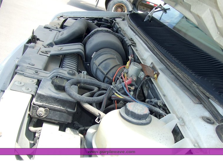 image for item 2035 1998 Ford E Super Duty RV