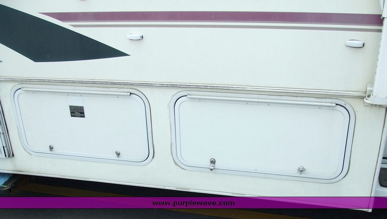 image for item 2035 1998 Ford E Super Duty RV