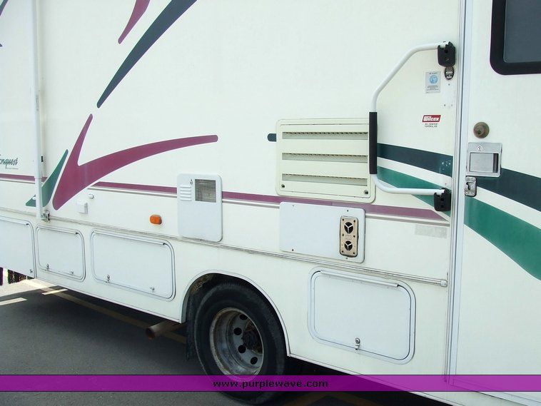 image for item 2035 1998 Ford E Super Duty RV