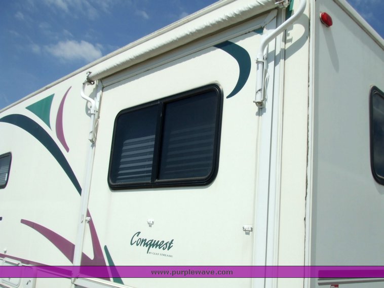 image for item 2035 1998 Ford E Super Duty RV