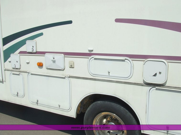 image for item 2035 1998 Ford E Super Duty RV